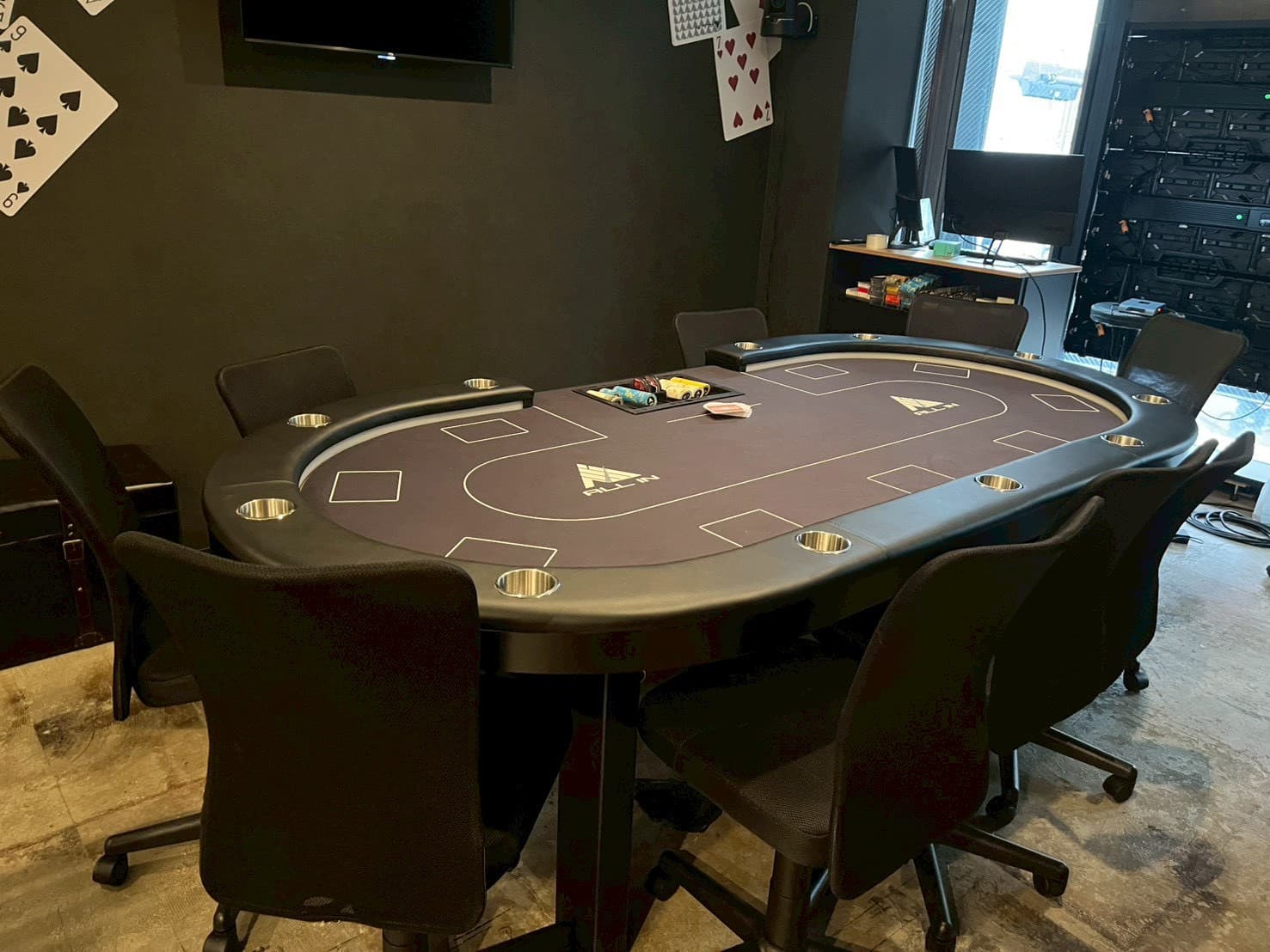 ALLIN八王子 店内写真6